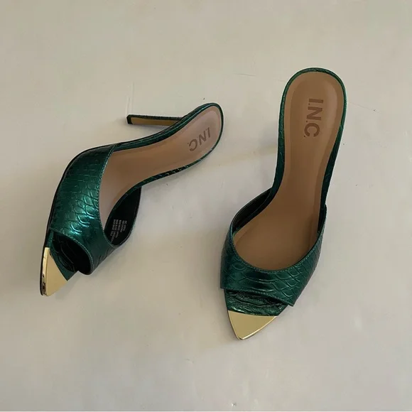 INC Emerald Snake Print Green and Gold Open-Toe Heels Sandals - Picture 6 of 8